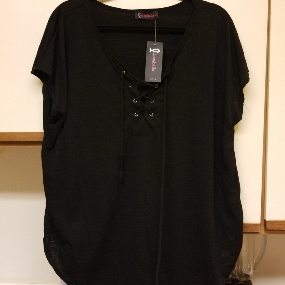 Annabelle top